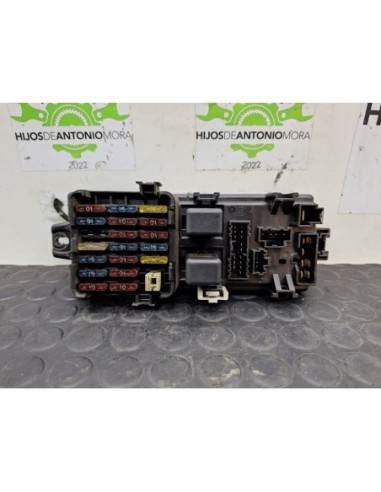 CAJA RELES / FUSIBLES MITSUBISHI MONTERO - 99823