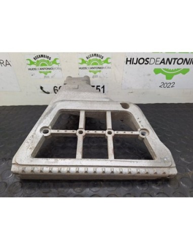 SOPORTE ESTRIBO IZQUIERDO DAF SERIE XF105 XXX - 101079