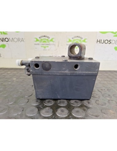 BOMBA ELEVAR CABINA IVECO EUROCARGO TECTOR - 102802