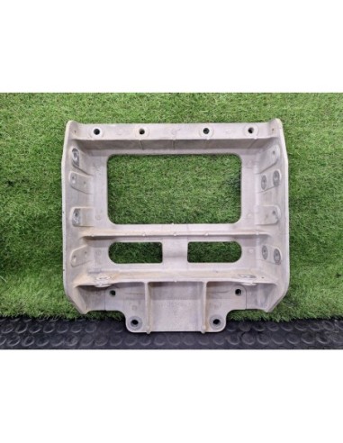 SOPORTE ESTRIBO IZQUIERDO RENAULT KERAX AB 2006 - 99592