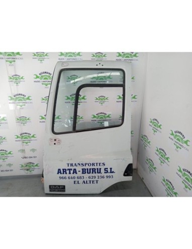 PUERTA DELANTERA IZQUIERDA DAF SERIE 75 CF  320 EURO 1/2 - 100140